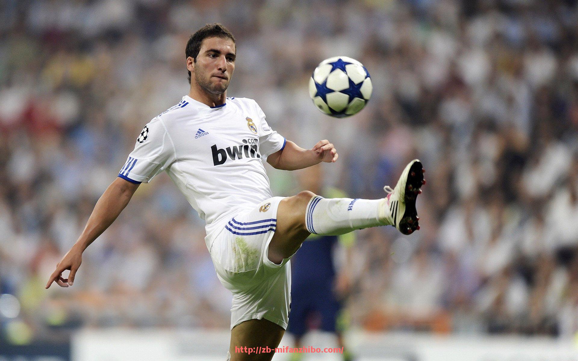 秘饭直播-世俱杯进攻三区传球成功率数据解读与球队战术倾向分析